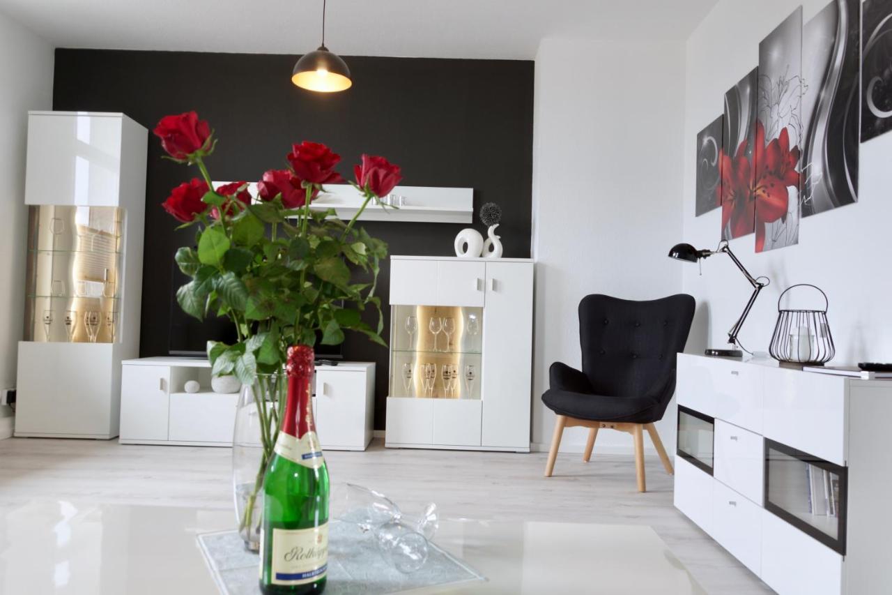 Ferienwohnung Ostard 1 ターレ エクステリア 写真