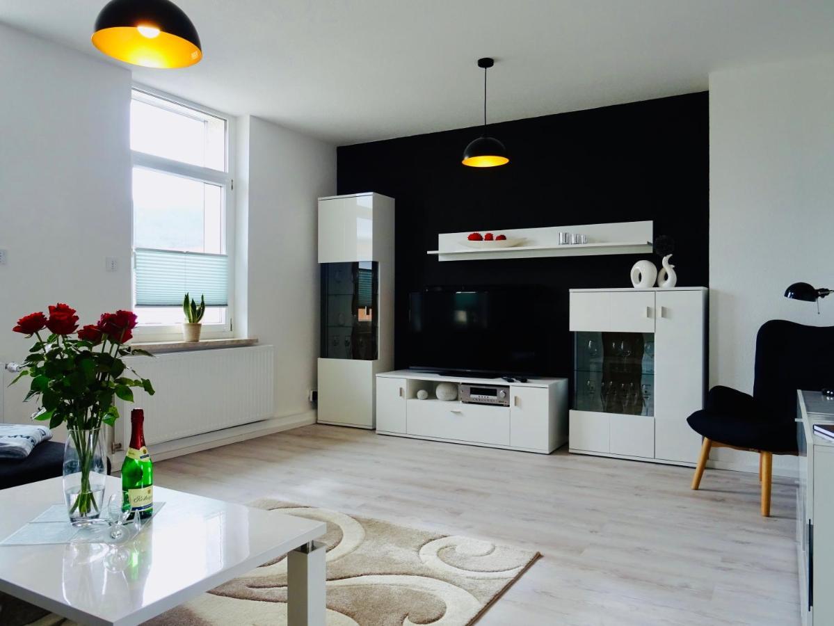 Ferienwohnung Ostard 1 ターレ エクステリア 写真